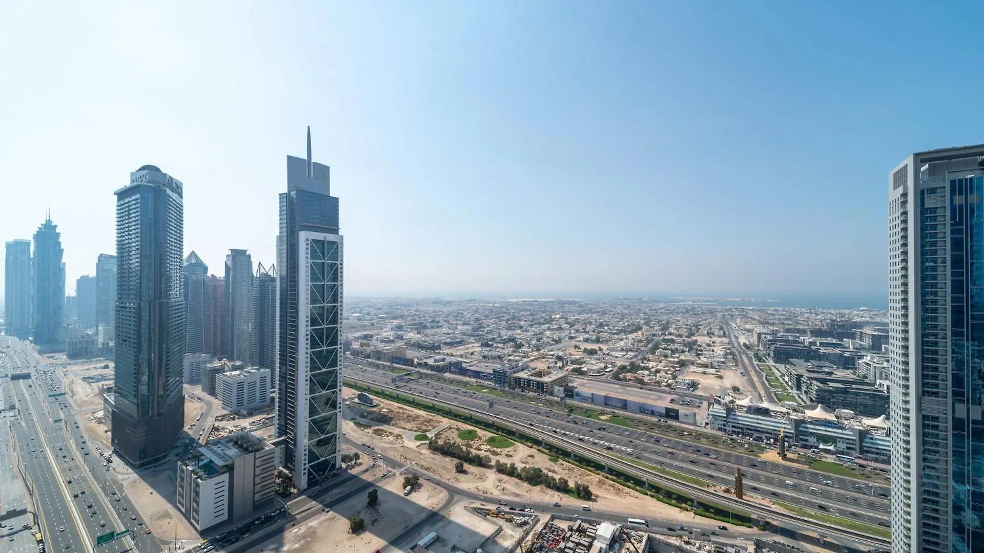 Frank Porter - Forte Tower 1 Dubai