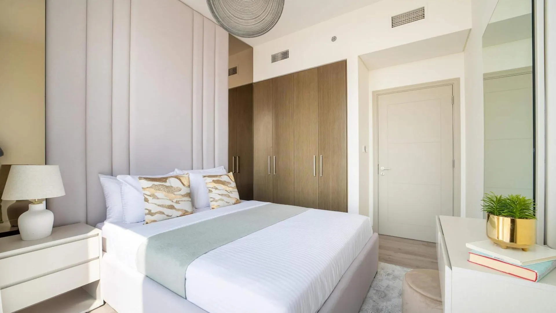 Apartment Frank Porter - Forte Tower 1 Dubai