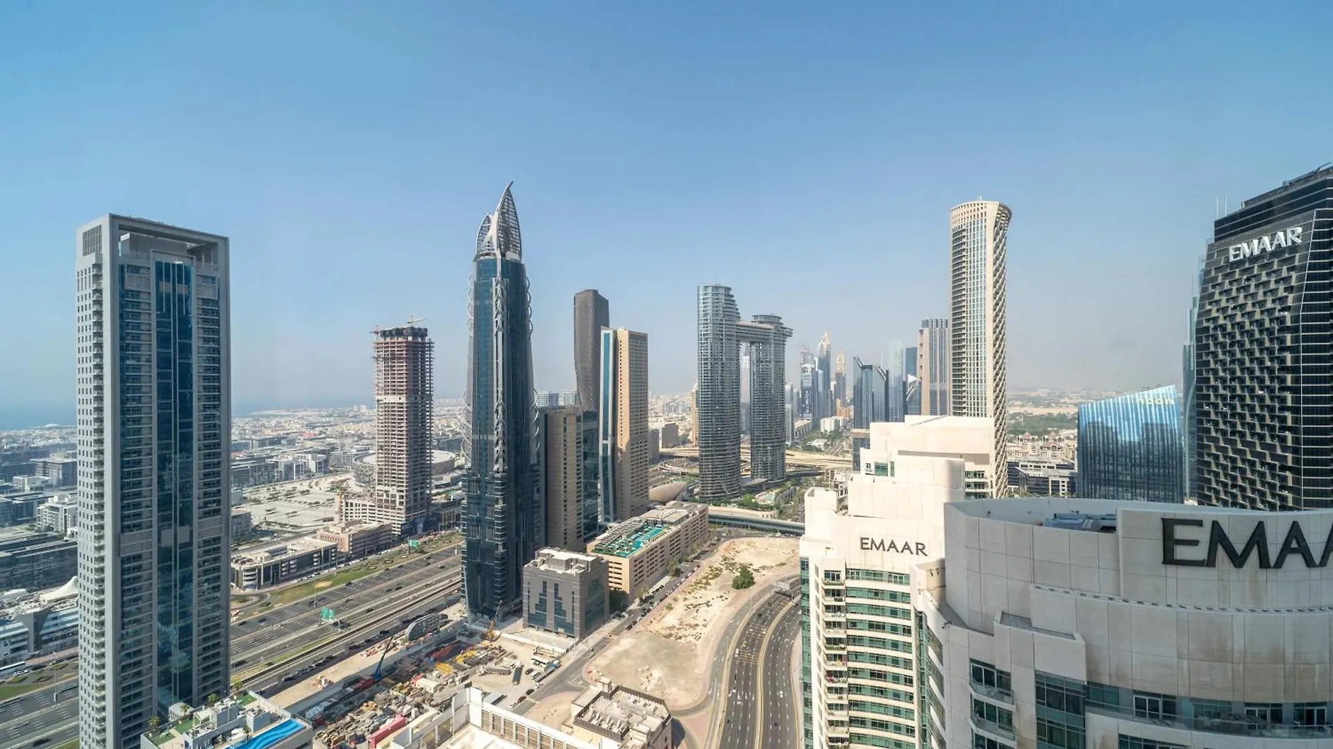 Frank Porter - Forte Tower 1 Dubai Apartment